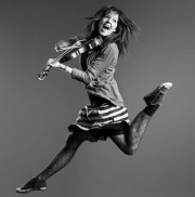 Lindsey Stirling and her violin