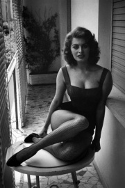 Sophia Loren's legs