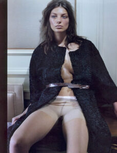 Daria Werbowy in white pantyhose Daria Werbowy in white pantyhose